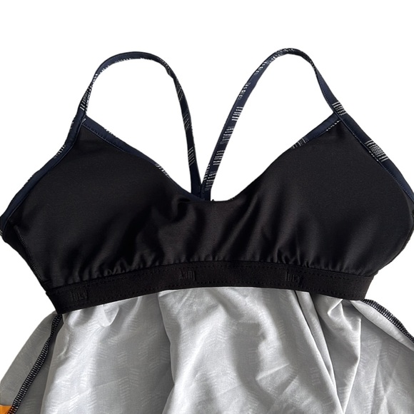 Lucy Unhindered Bra - Picture 9 of 12